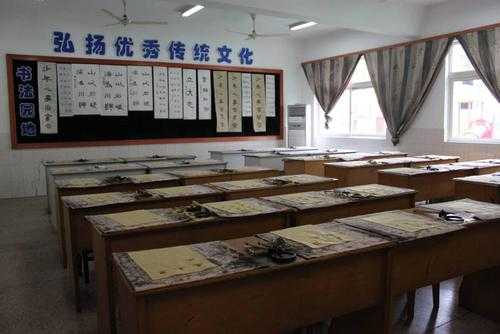 小学书法教室壁纸（小学书法板面布置）-图1