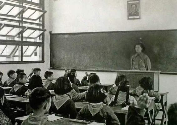 八零后小学教室（80年代小学教室）-图3