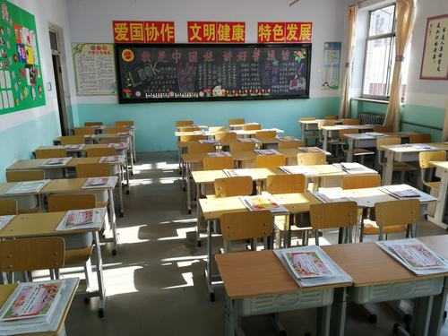 中心小学教室图片（中心小学学校图片）-图3